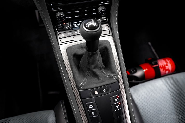 Porsche 718 Cayman GT4 RS