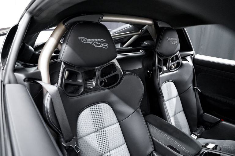 Porsche 718 Cayman GT4 RS