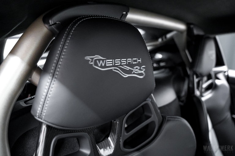 Porsche 718 Cayman GT4 RS