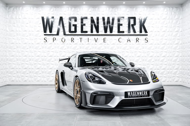 Porsche 718 Cayman GT4 RS