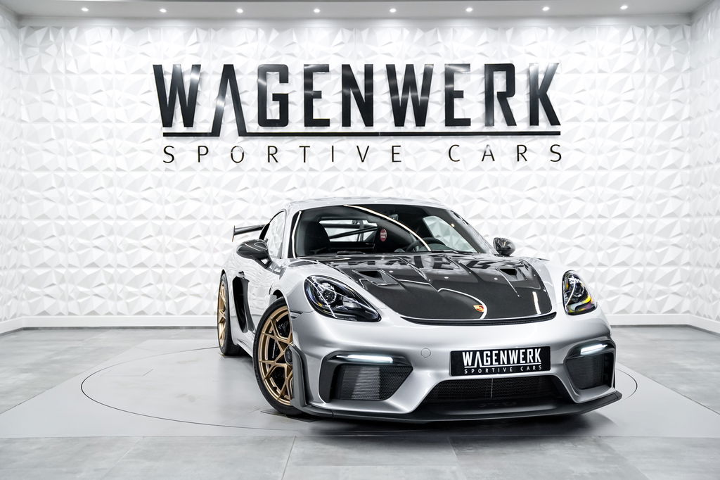 Porsche 718 Cayman GT4 RS