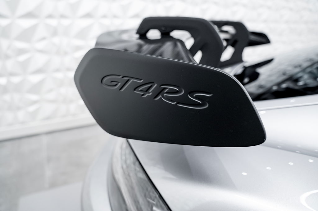 Porsche 718 Cayman GT4 RS