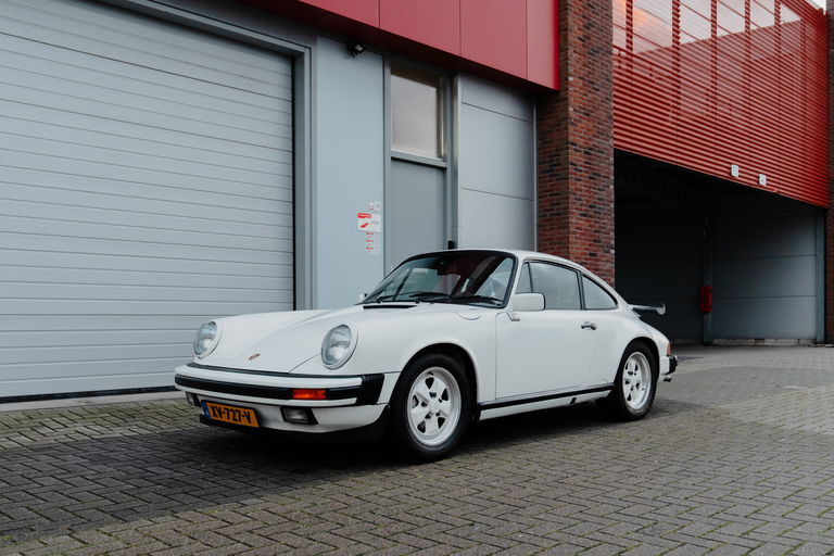Porsche 911 Carrera 3.2