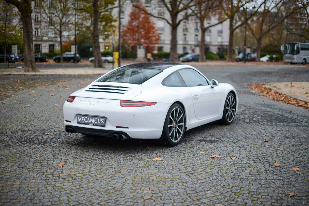 Porsche 991 Carrera