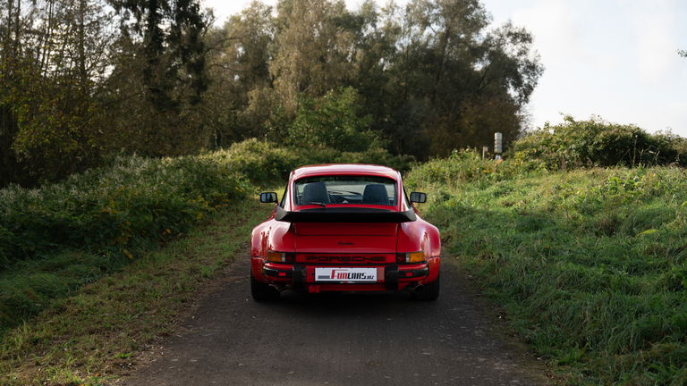 Porsche 911 Turbo 3.3