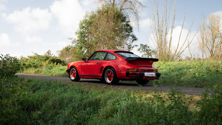 Porsche 911 Turbo 3.3