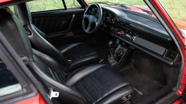 Porsche 911 Turbo 3.3