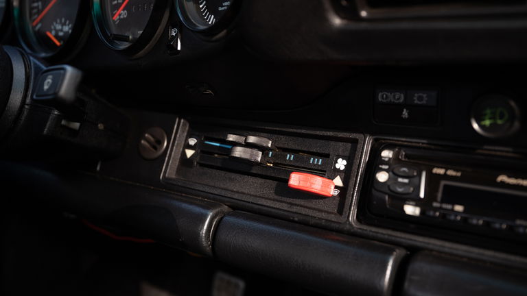 Porsche 911 Turbo 3.3