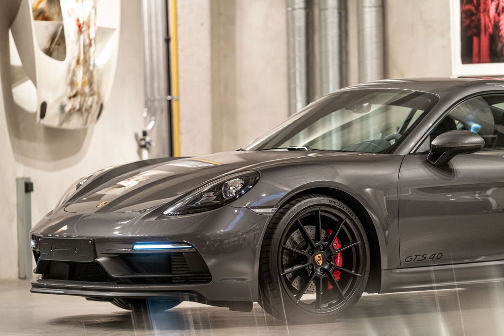 Porsche 718 Cayman GTS 4.0