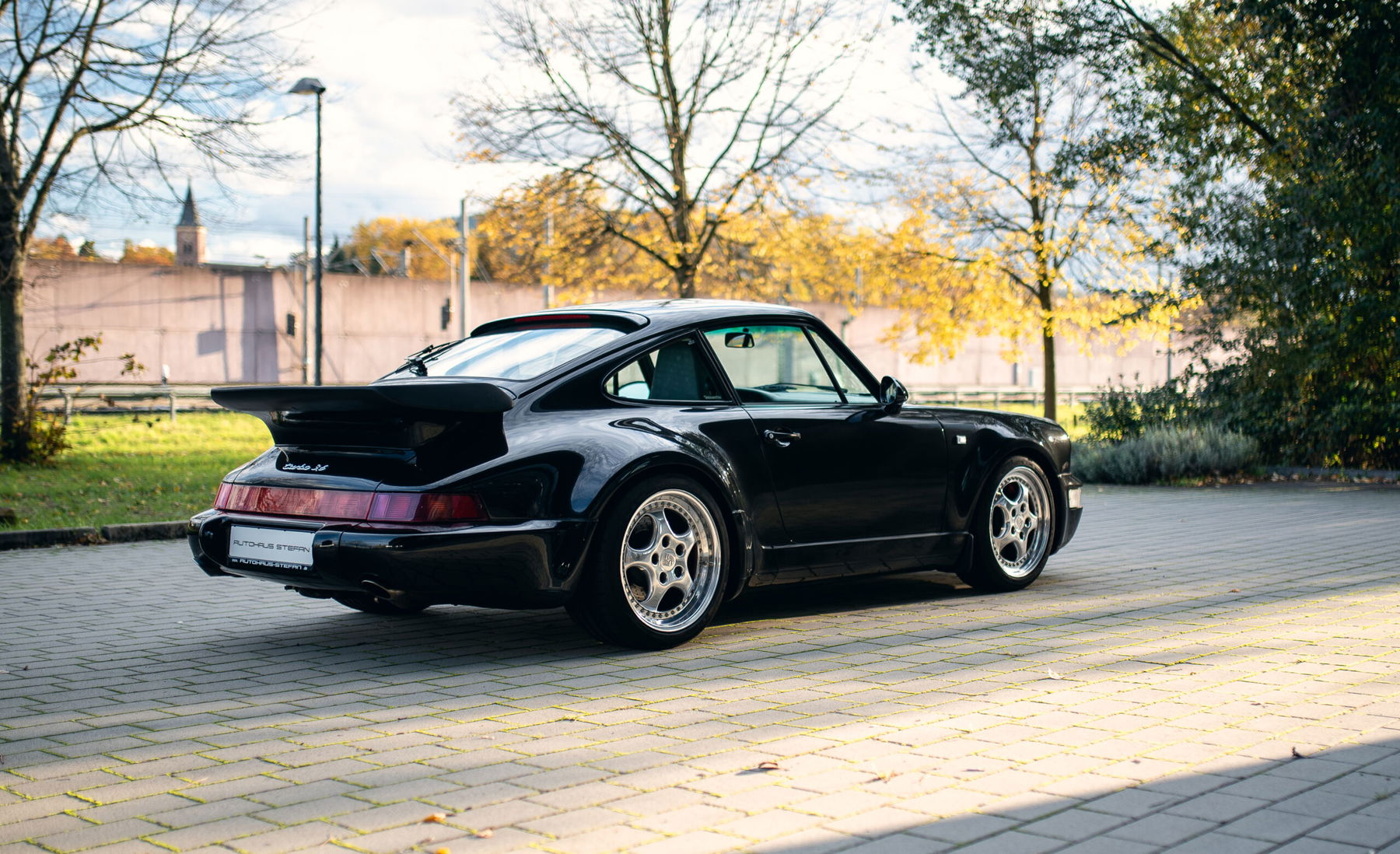 Porsche 964 Turbo 3.6 Satinschwarz Paint-to-Sample (PTS)