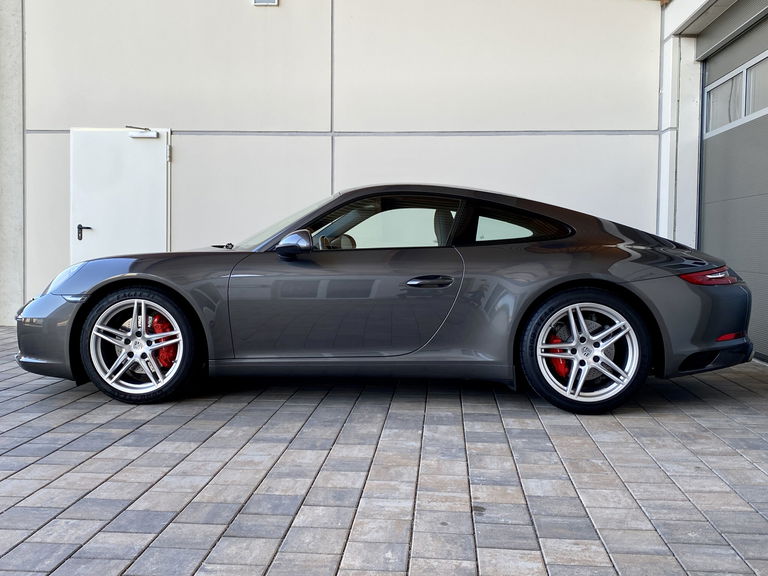 Porsche 991.2 Carrera