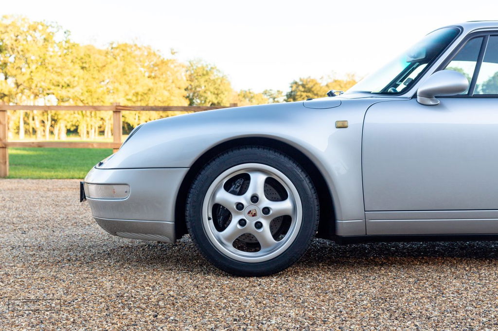 Porsche 993 Carrera