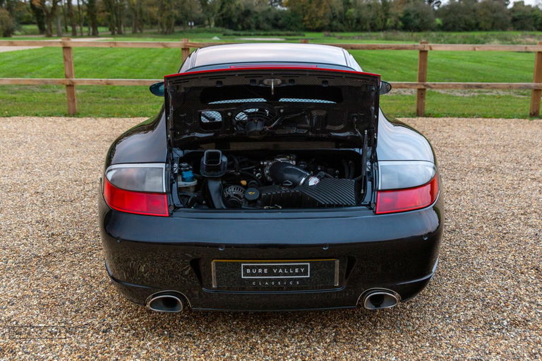 Porsche 996 Carrera 4S