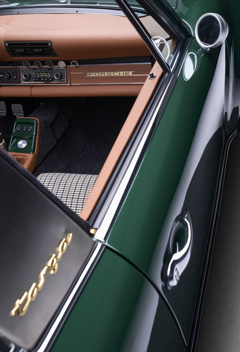 Porsche 911 Backdate