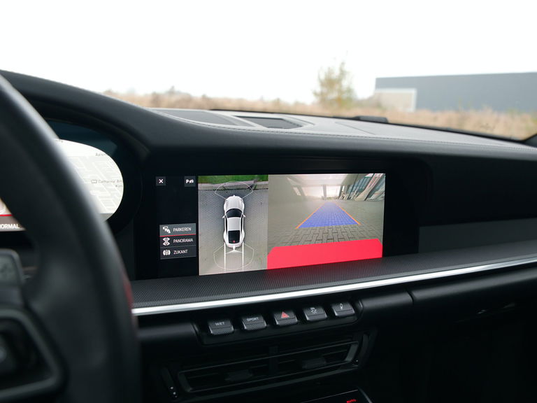 Porsche 992 Carrera 4S