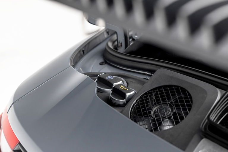 Porsche 991.2 Carrera GTS