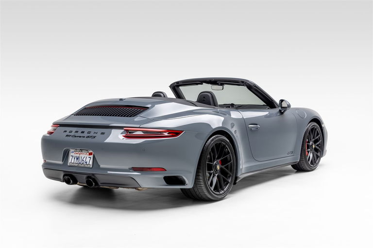 Porsche 991.2 Carrera GTS