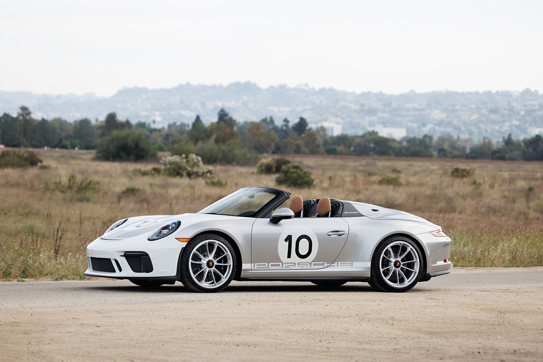 Standard Hood Fender & Mirrors | PORSCHE 911 SPEEDSTER 2020 Standard Hood Fender & Mirrors | PORSCHE 911 SPEEDSTER 2020