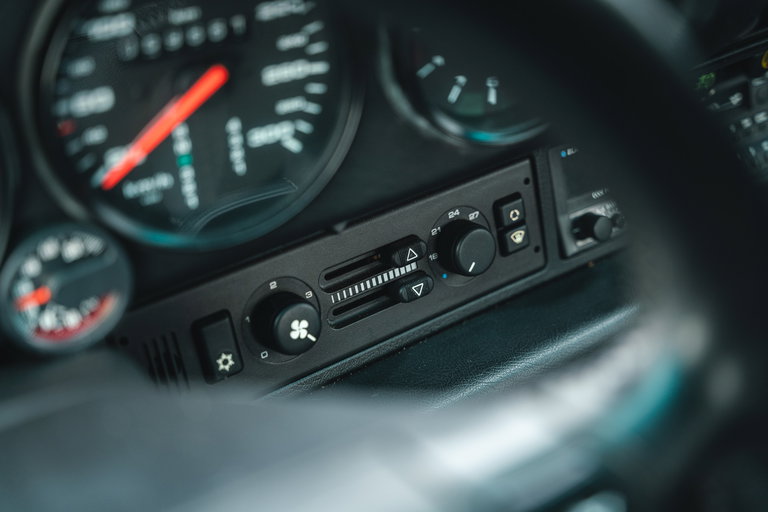 Porsche 964 Carrera 2