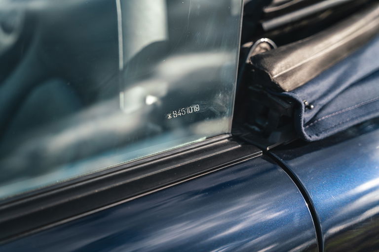 Porsche 964 Carrera 2 Cabrio WTL