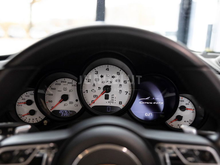 Porsche 991.2 Carrera 4 GTS