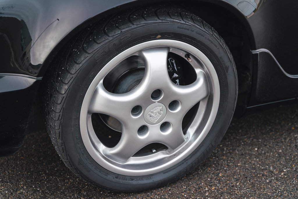 Porsche 964 Carrera 2