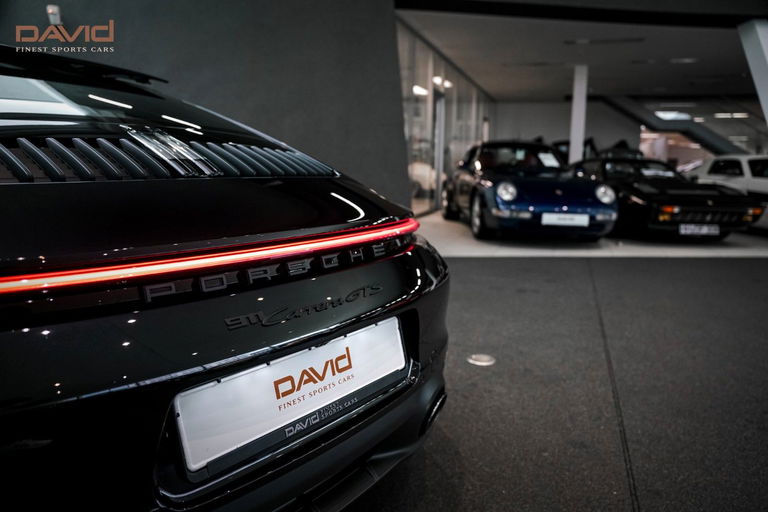 Porsche 992 Carrera GTS