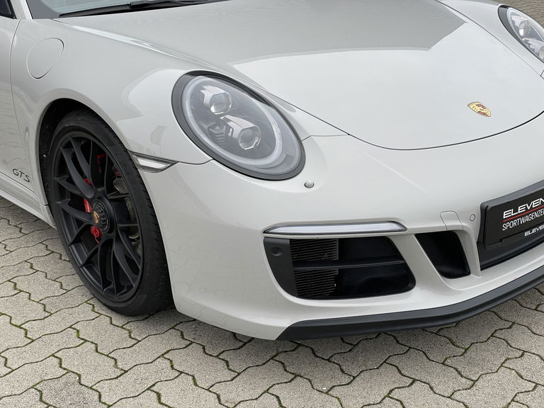 Porsche 991.2 Carrera 4 GTS
