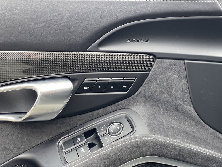 Porsche 991.2 Carrera 4 GTS