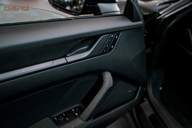 Porsche 992 Carrera GTS