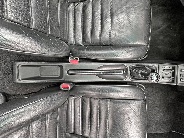 Porsche 964 Carrera 4