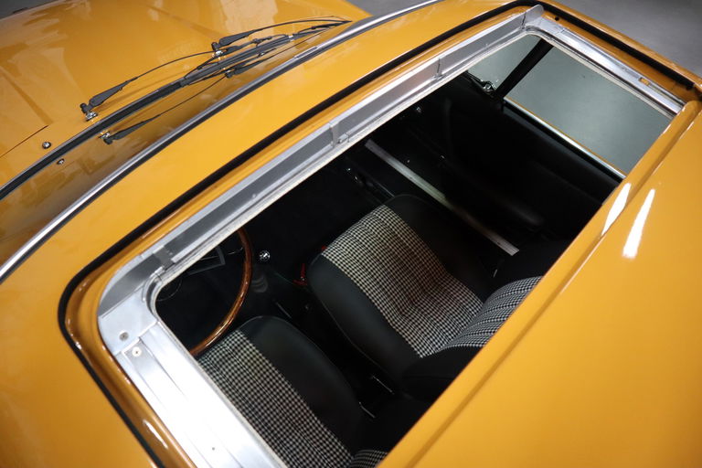 Porsche 911 S (F-Modell)