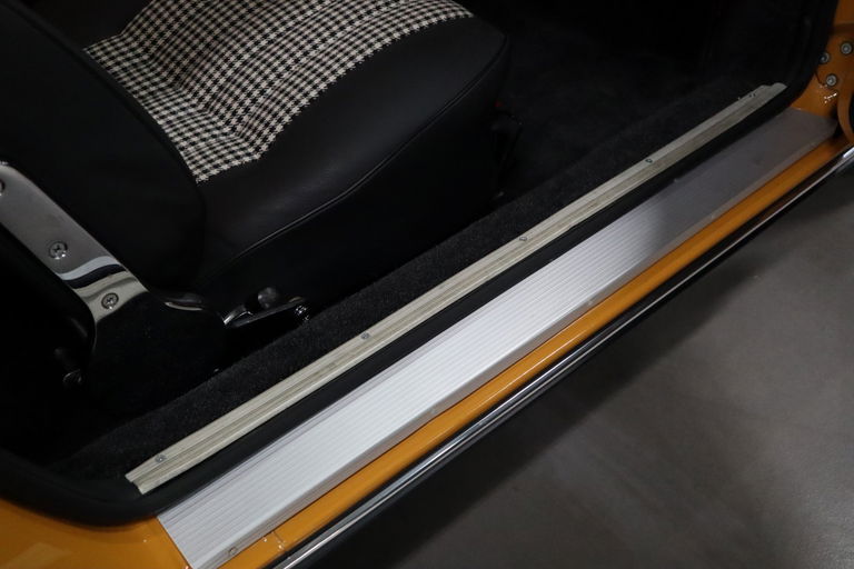 Porsche 911 S (F-Modell)