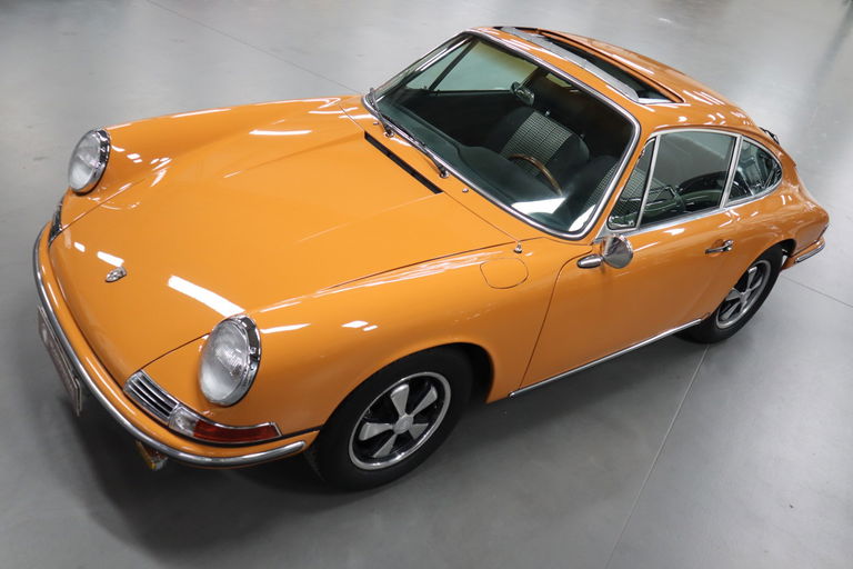 Porsche 911 S (F-Modell)