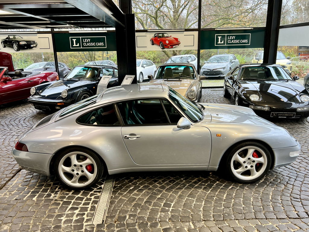 Porsche 993 Carrera 4