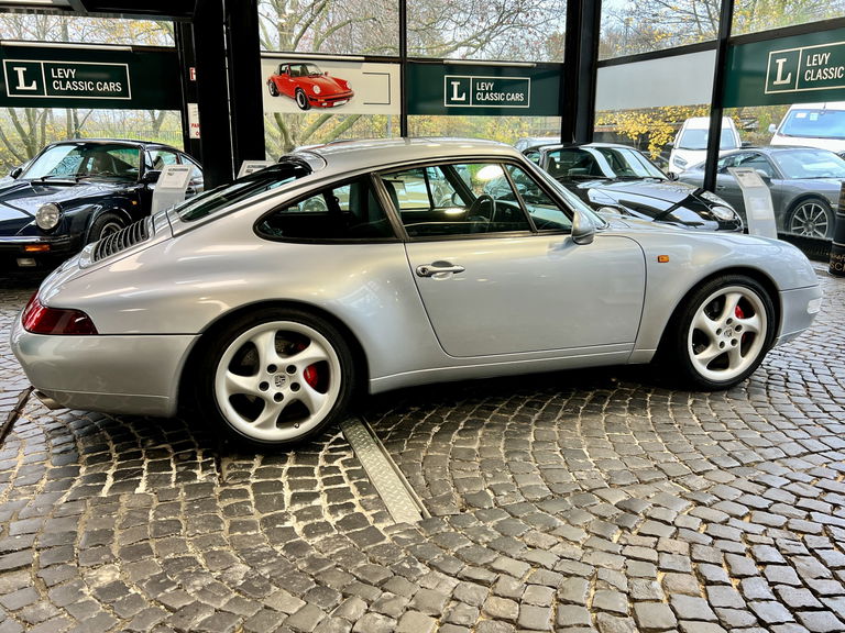 Porsche 993 Carrera 4
