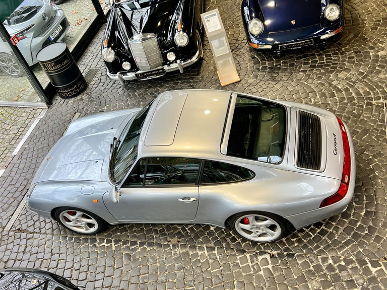 Porsche 993 Carrera 4
