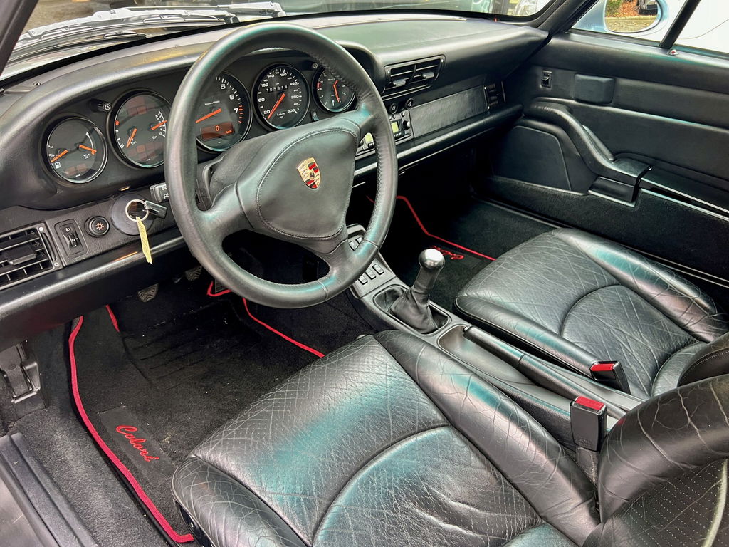 Porsche 993 Carrera 4