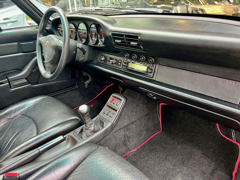 Porsche 993 Carrera 4