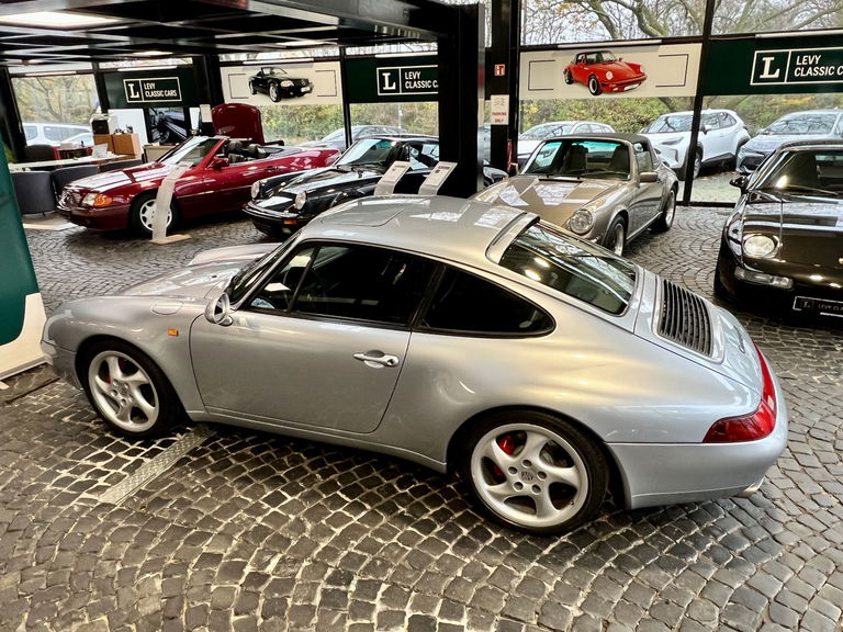 Porsche 993 Carrera 4