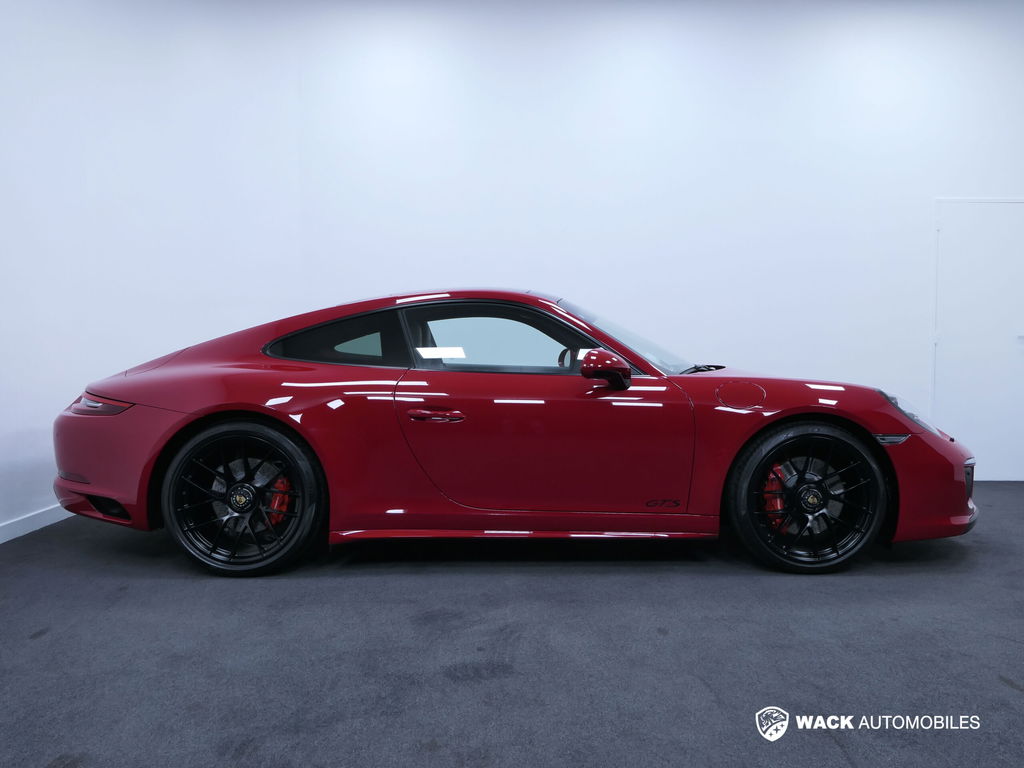 Porsche 991.2 Carrera GTS