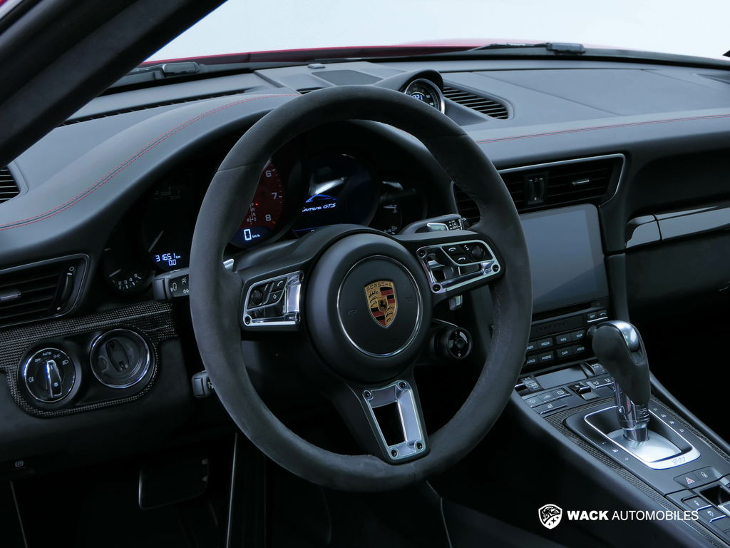 Porsche 991.2 Carrera GTS