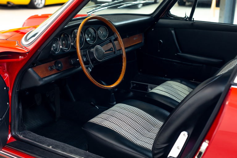 Porsche 911 (F-Modell)