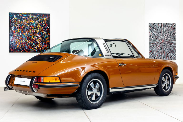 Porsche 911 E