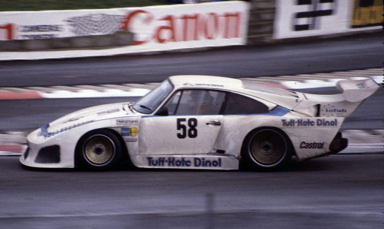 Porsche 935