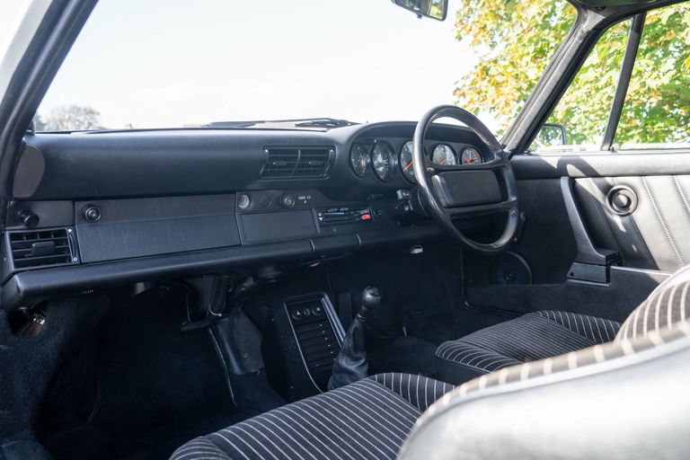 Porsche 911 Carrera 3.2 Clubsport