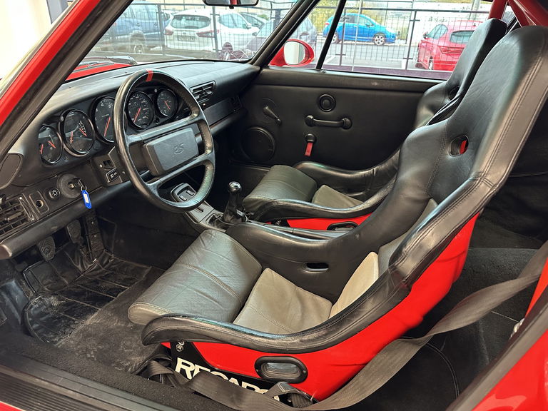 Porsche 964 Carrera RS