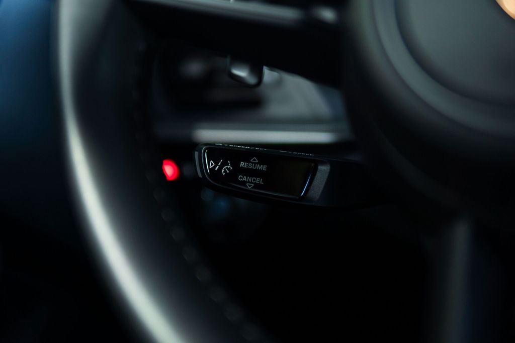 Porsche 992 Carrera 4