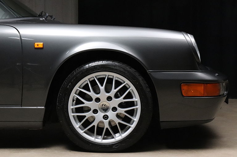Porsche 964 Carrera 4