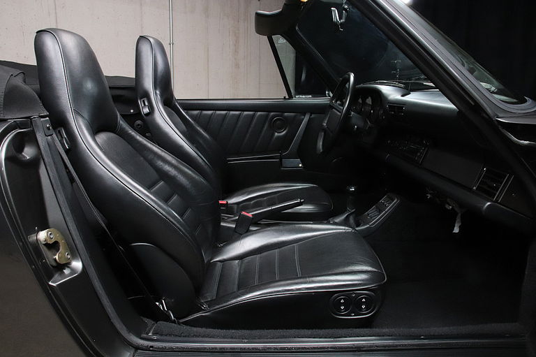 Porsche 964 Carrera 4